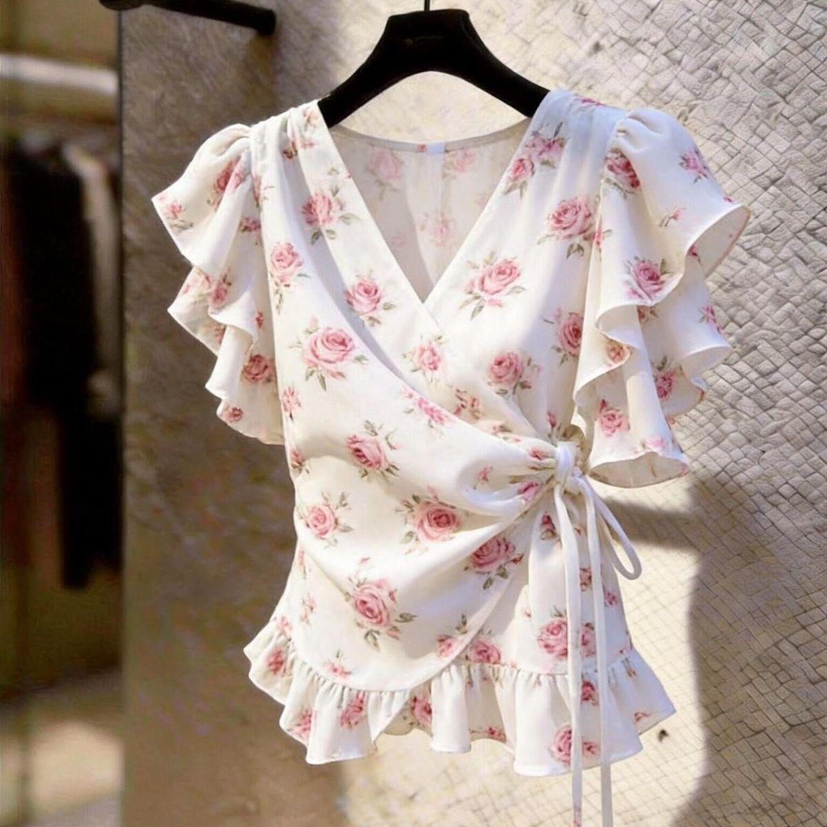 Wrap Blouse Chiffon - Damen V-Ausschnitt Wickel-Chiffonbluse Rosa Rosenmuster Rüschen