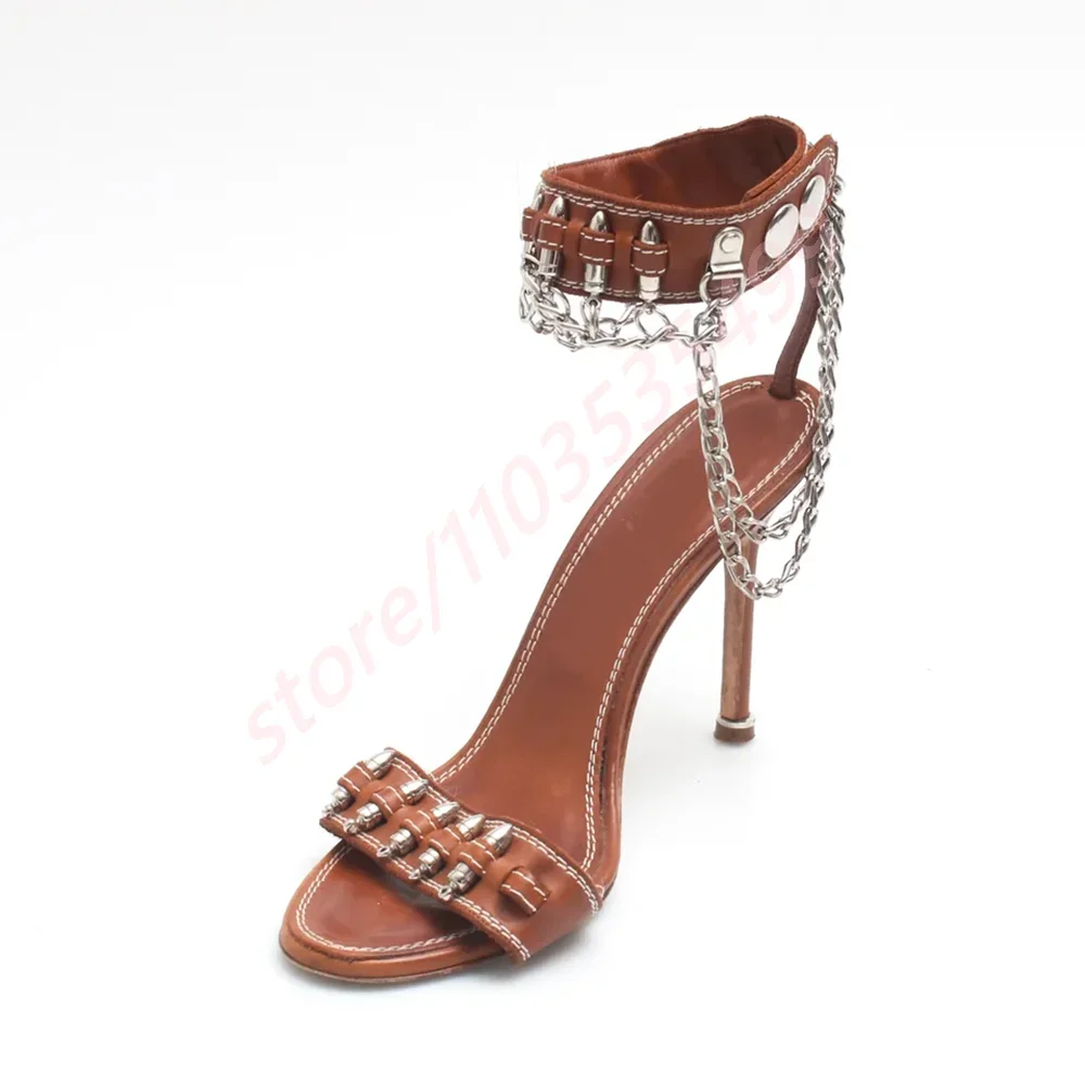 Neue Catwalk Bullet Chain Römi – Women'S Fashion For 2025 Bewertung und Preis